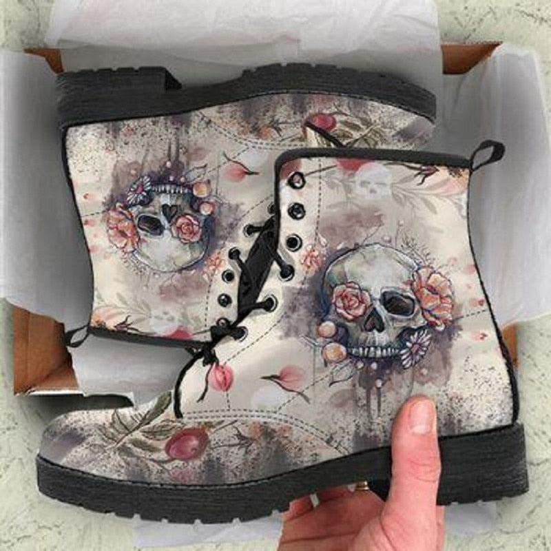 CLASSYSOUL™ Lady High Top Skull Pattern Martin Boot